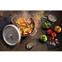 Cocotte staub ronde en fonte gris