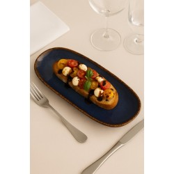 Assiette rectangulaire 34x14x2,5 cm. Pâques le spécialiste du matériel horeca, ustensiles de cuisine professionnels et meilleur 