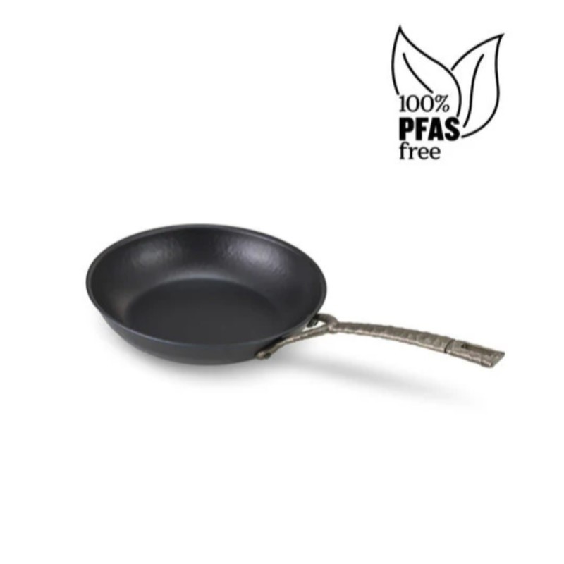 Poêle Artist en Acier Carbone Ø24 et Ø28 cm  - BEKA. Pâques le spécialiste du matériel horeca, ustensiles de cuisine professionn