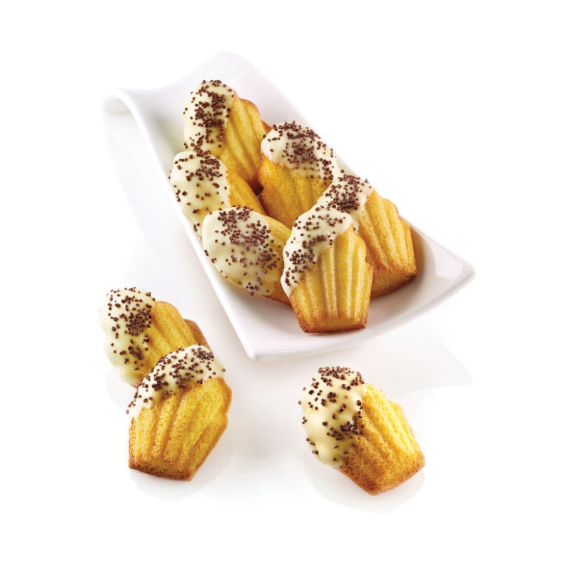 Moule à pâtisserie pour 15 Madeleine Silikomart. Paques SA votre spécialiste de la vente de matériel horeca & cuisine sur Liège