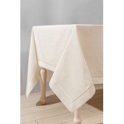 Nappe 85X85CM Deux Couleurs Disponibles. Achetez chez Paques sa. Découvrez tout notre matériel à table.