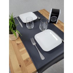 Chemin de table 45x120cm trois couleurs disponibles . Achetez chez Paques, magasin HORECA.
