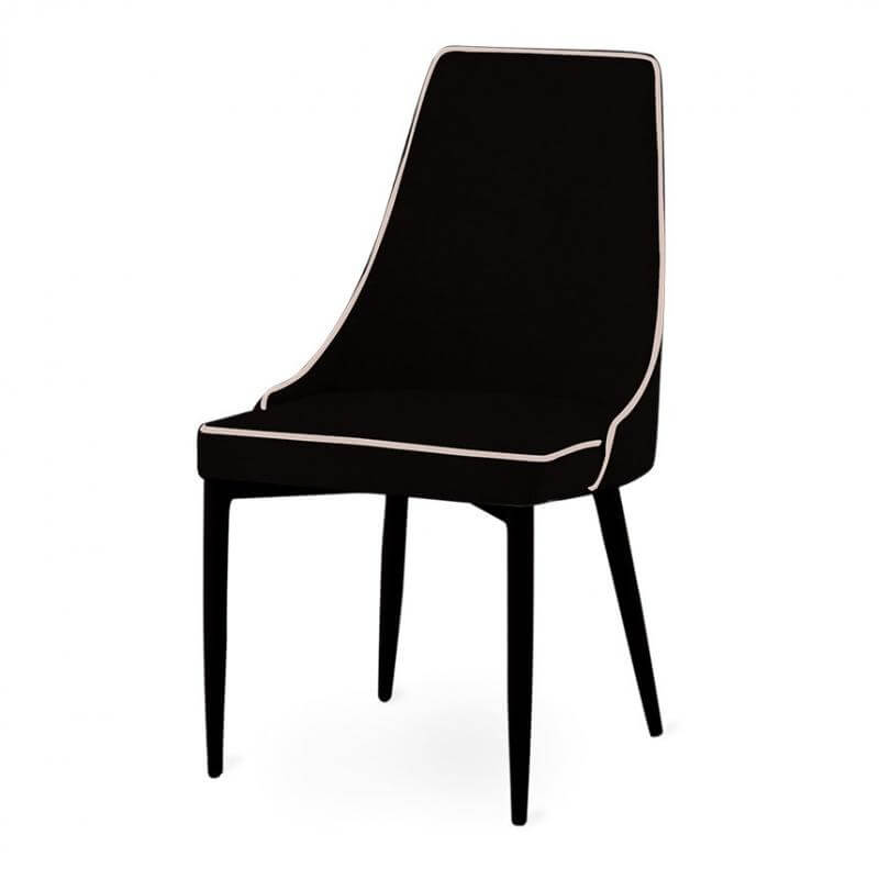 Chaise intérieur noir