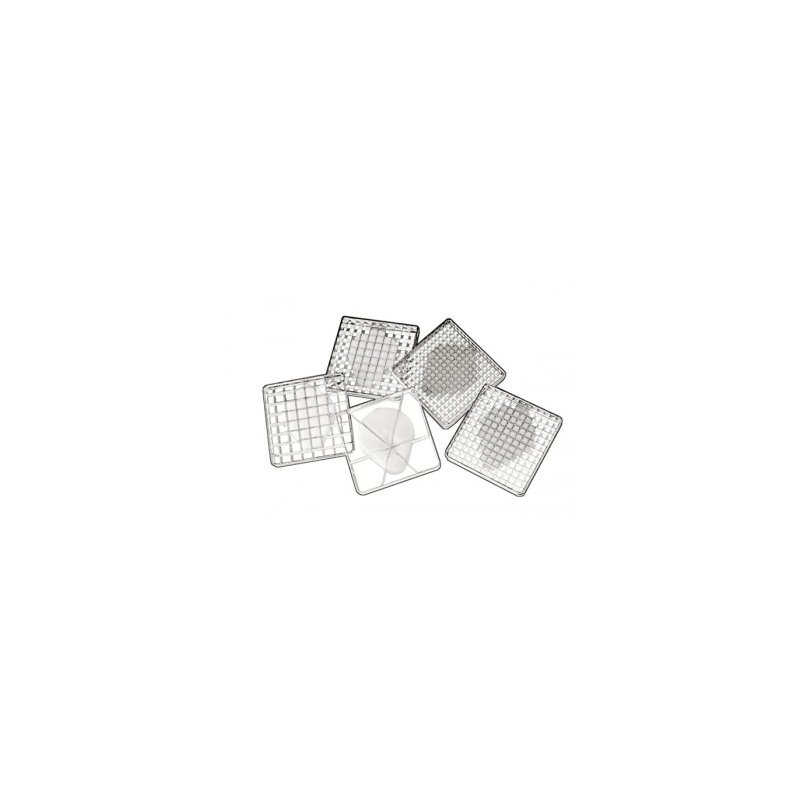Grille et poussoir pour coupe frite