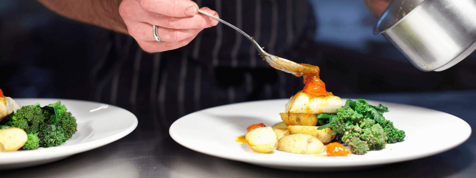 Assiette plate pour restaurant